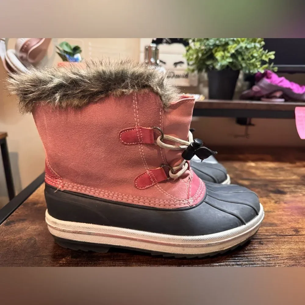 Cat and Jack‎ Target Pink Snow boots kids size 4
